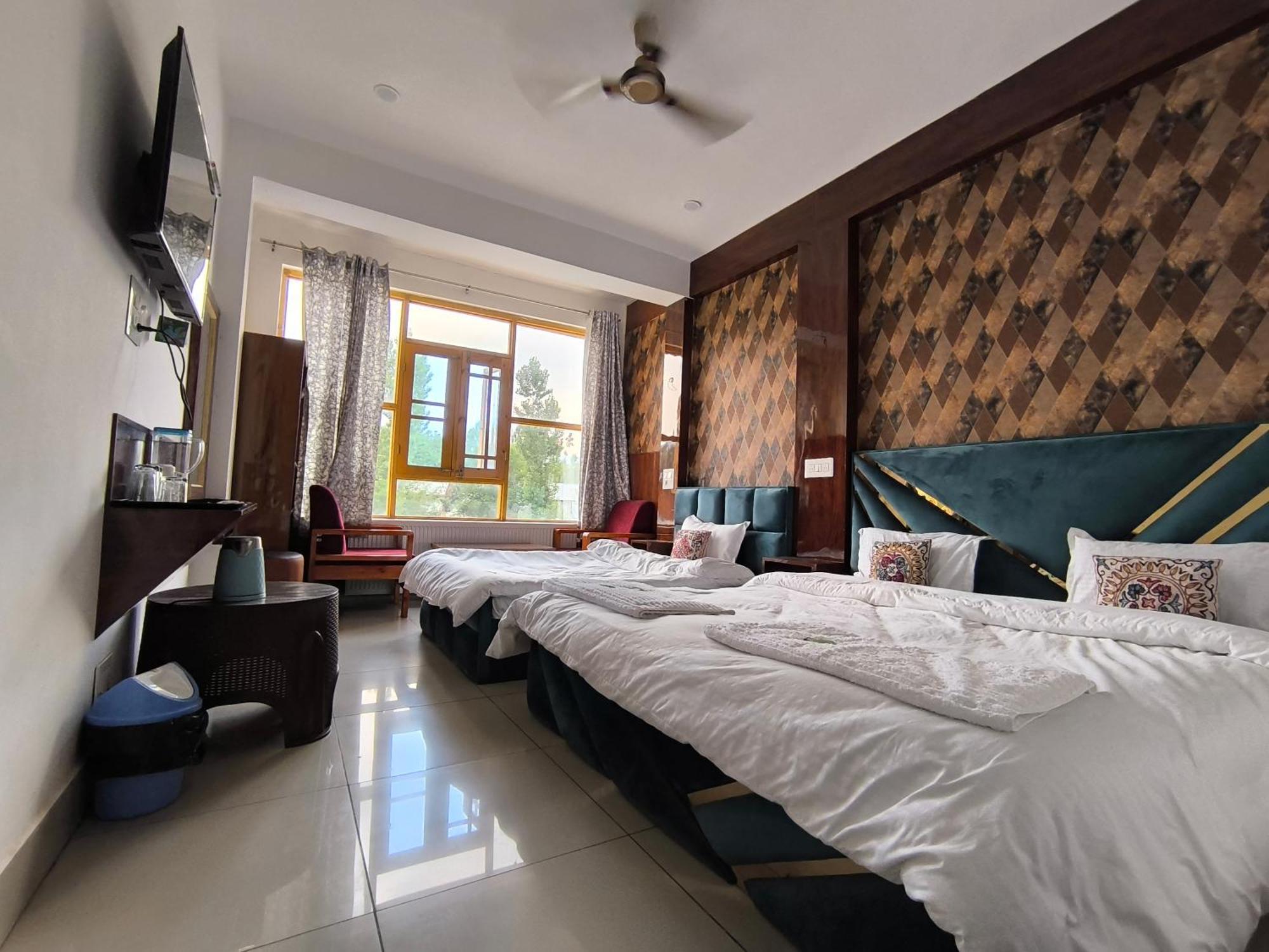 Gulmarg Gs Residency Hotel Exterior foto